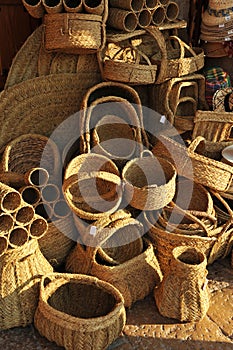 Esparto baskets, spanish craftsmanship for sale in Almagro