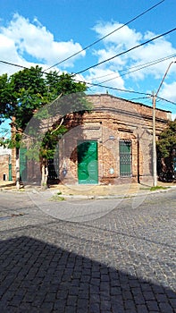 Esquina Ayacucho Bassi photo