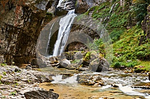 Estrecho waterfall. Ordesa Natural park photo