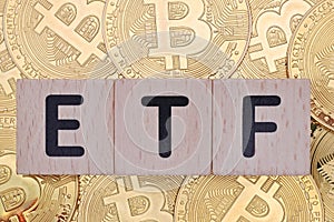 ETF (Exchange Traded Fund) and bitcoin