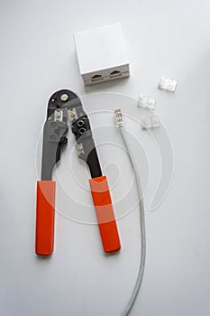 Ethernet cable twisted pair, connectors, crimping tools and Internet outlets, Internet connection