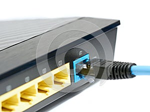 Ethernet router connection