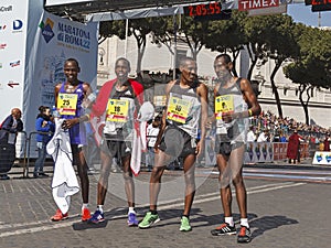 Ethiopian and Kenyan athletes in the marathon