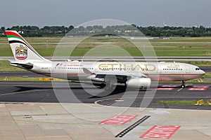 Etihad Airways Airbus A330-200