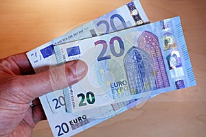 20 euro banknote new design