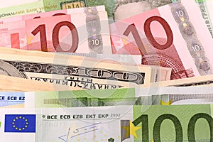 European and american money background