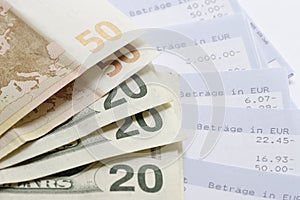 Euro dolares a cuenta declaración 