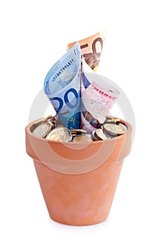 Euros in a pot