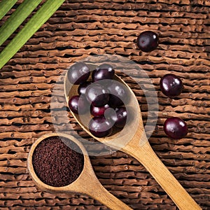 Euterpe oleracea - Amazonian acai berries with powder