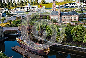 Evening light in Madurodam 2007