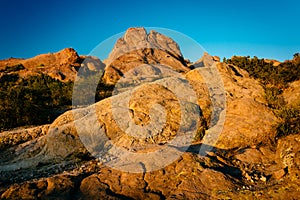 Evening light on rocks at Vasquez Rocks County Park, in Agua Dul