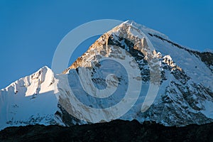 Evening view of mount Cho oyu from Gokyo Ri