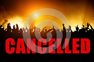 Event cancellation concept with a large number of viewers