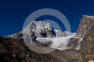 Everest base camp trek in Himalaya mountains