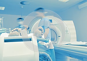 Examination of a critically ill patient to the CT scan