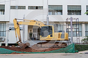 Excavator dig soil