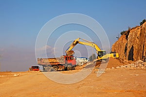 Excavator grab