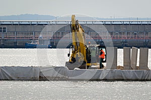 CONSTRUCTION WORK IN A SEAPORT