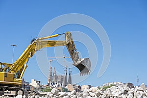 Excavator and the Sagrada Familia