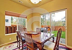 Excellent dinning room with sliding glass door.