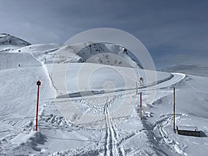 Excellently arranged and cleaned winter trails for walking, hiking, sports and recreation in the area of the resort of Arosa