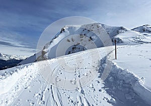 Excellently arranged and cleaned winter trails for walking, hiking, sports and recreation in the area of the resort of Arosa