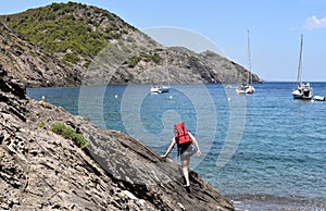 Excursion woman near the sea