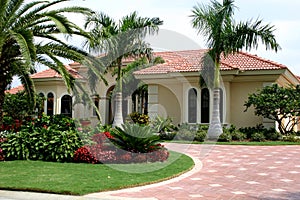 Executive Home in Tropics