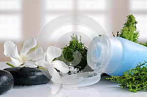 Exfoliating gel with seaweed in a bath photo