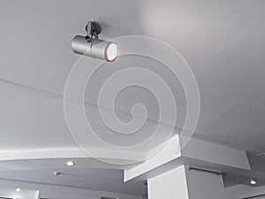 Exhibition ceiling light fixtures. bright halogen spotlights on