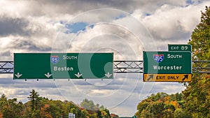 Exit 89 for Interstate 495 South toward Worcester photo