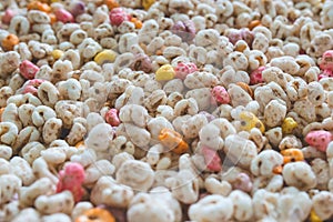 Expanded wheat cereal