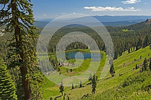 Expansive Mountain Panorama of an Alpine Lake