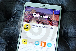 Expedia hotels, flights and cars app