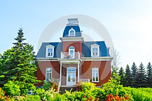 Expensive old house with huge windows in Montreal