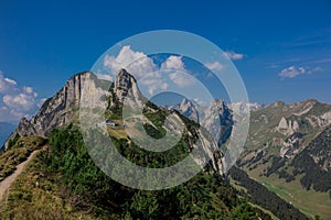 Exploratory tour through the beautiful Appenzell mountain region