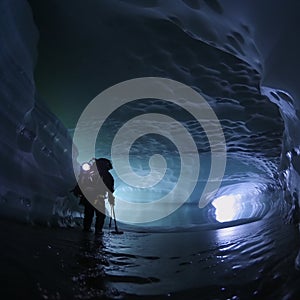 Exploring ancient ice caves with autonomous subs, revealing hidden ecosystems