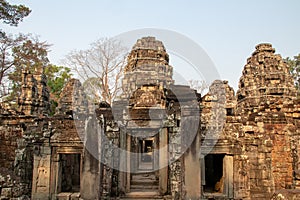 Exploring Ankow Wat