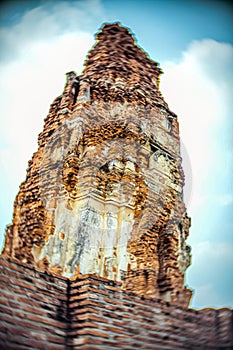 Exploring Ayutthaya Thailand\'s UNESCO Heritage Site and Cultural Marvels