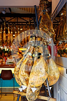 Exposure of hams (JamÃÂ³n ibÃÂ©rico) hung in Barcelona