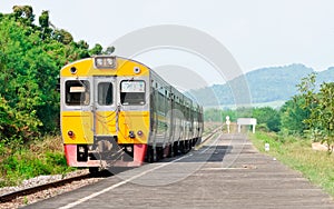 Express diesel railcar