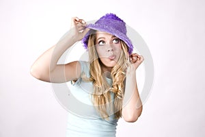 Expression girl thinking with purple hat