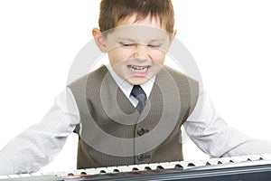 Expressive little pianist
