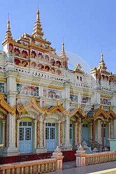 Thambuddhei Paya - Monywa - Myanmar photo