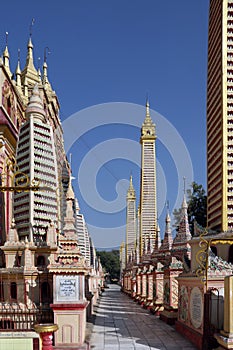 Thambuddhei Paya - Monywa - Myanmar photo