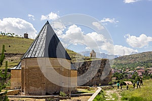 Exterior view of Mengujek Ghazi's tomb