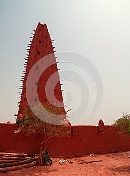 Exterior view to Grand mosque of Agadez, Niger