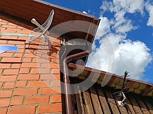 External parabolic antenna for the house, wireless internet for a country house