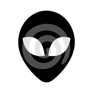 Extraterrestrial alien face or head symbol line art vector icon for apps and websites.