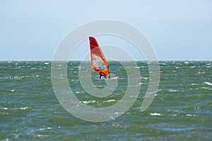 Extreem watersport in cold water of North Sea